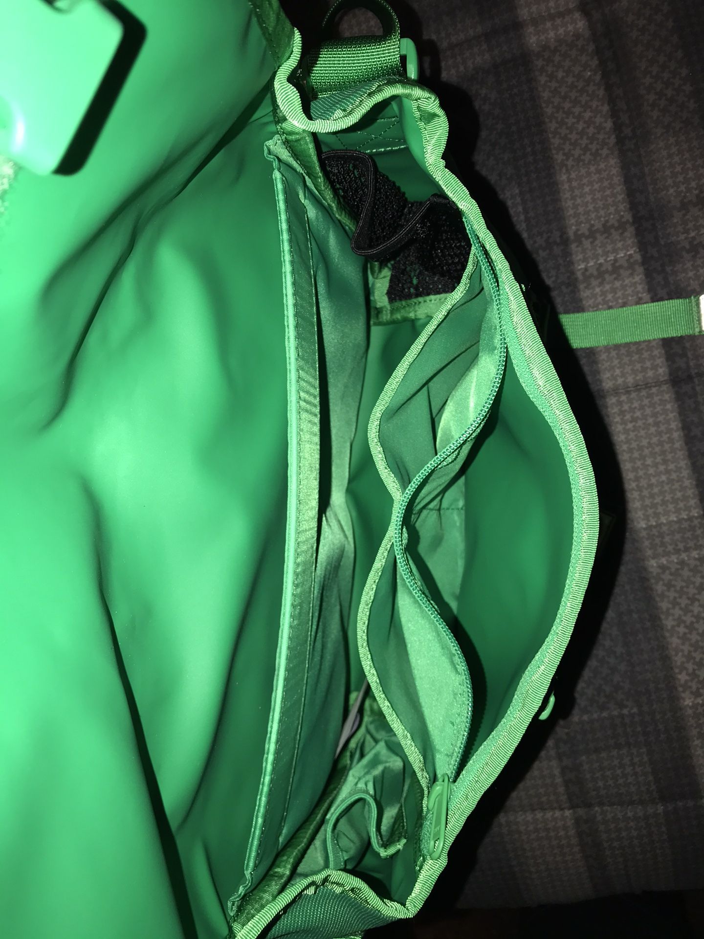 Timbuk2 small messenger bag