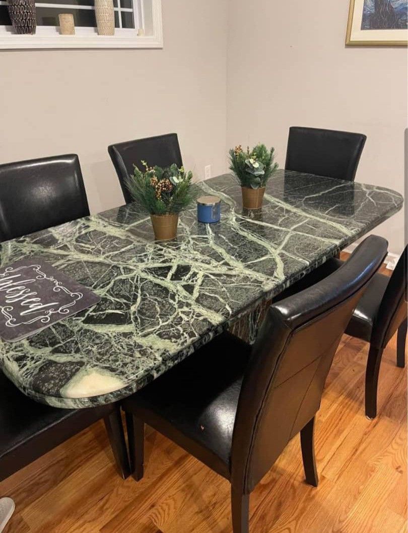 Dinning Table Y