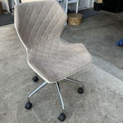 Rolling Desk Chair