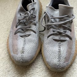 Men's shoes adidas yeezy 350 Vt size 13,5