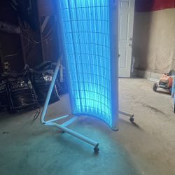Working Canopy Tanning Bed - 120V Plugin 