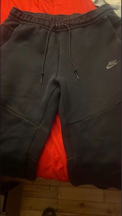 Nike Tech Pants ( Black ) Large