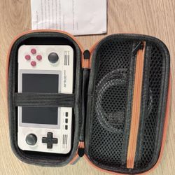 Retroid Pocket 2 Plus 