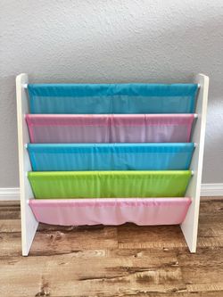 Children’s book holder
