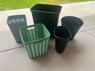 Variety of (5) Wastepaper Baskets