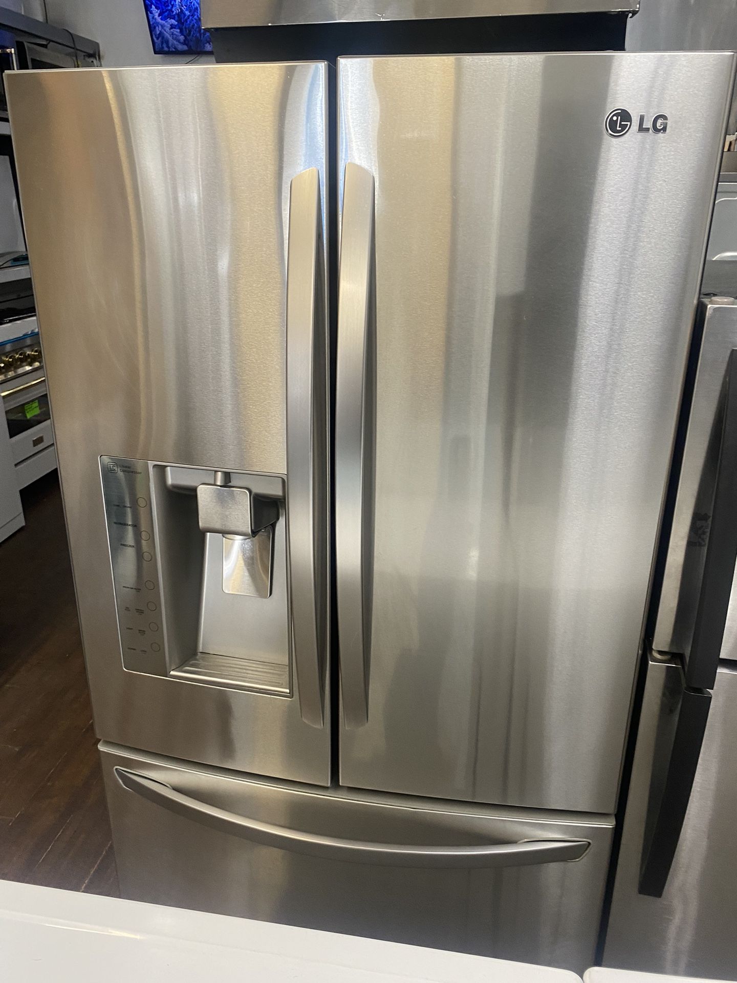 Lg French Doors Stainless Steel Refrigerator 