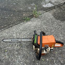 Stihl chainsaw Ms210c