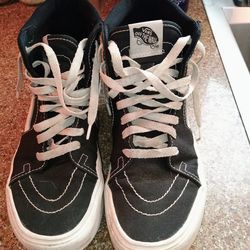 High Top Vans Black 6.5M/ 7.5W $6