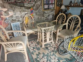 Out door furniture like new never used outside