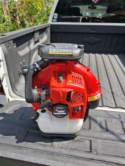 Red Max backpack, blower EBZ8560 brand new