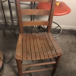 Rustic Vintage/Antique Wooden Chair 