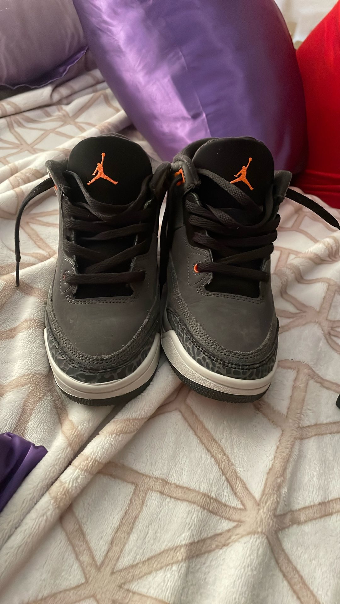 Jordan 3s Size 2 Youth