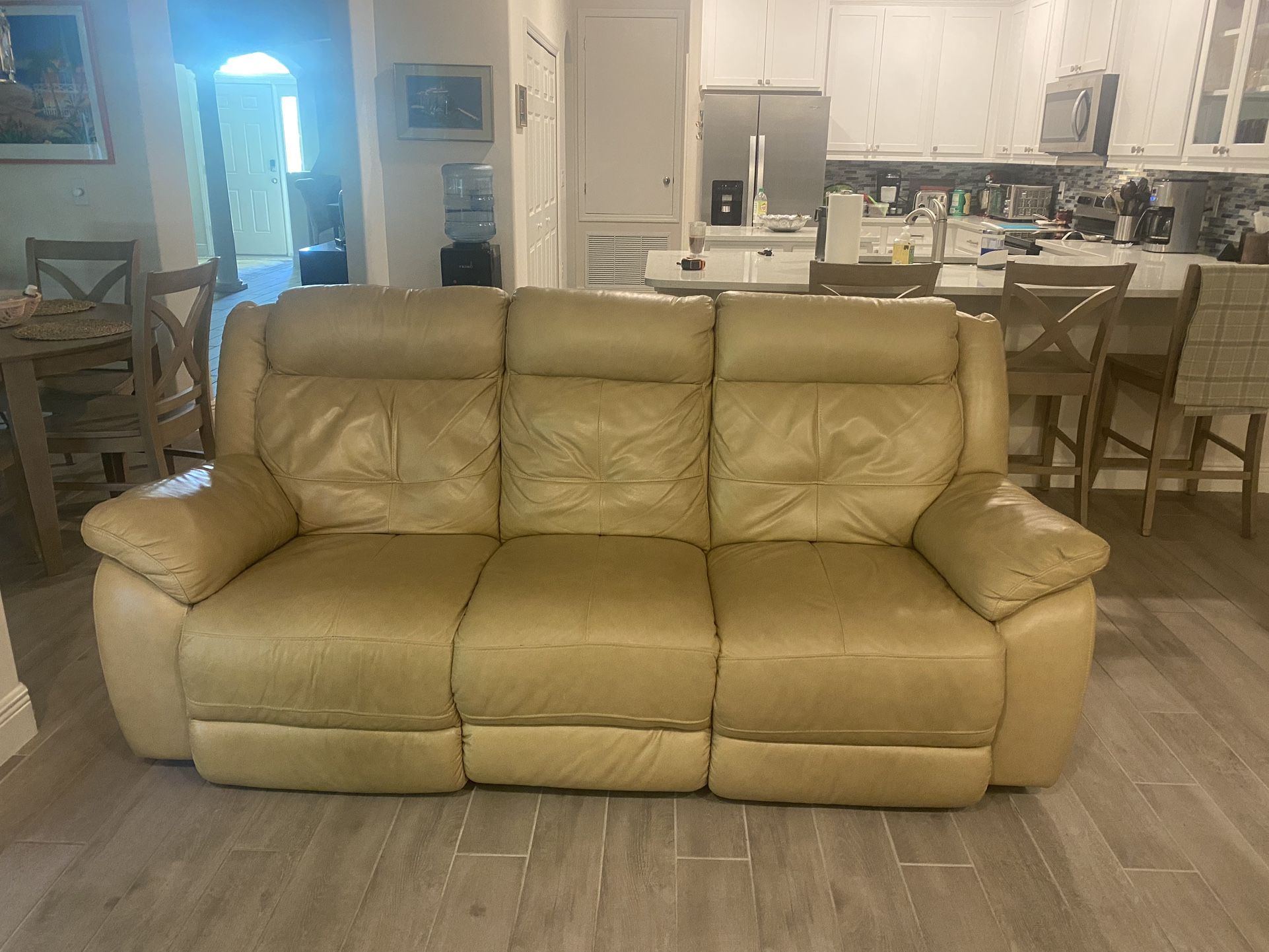 Manual Leather Sofa And Loveseat