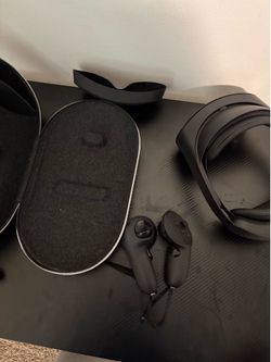 Black Meta Quest Pro Vr Headset