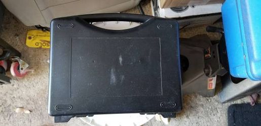 Infiniti Factory Tire Mobility Kit