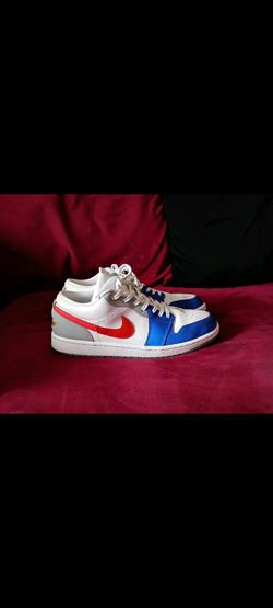 Jordan 1 low size 10,,no box