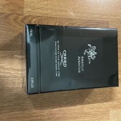 Creed Absolu Aventus