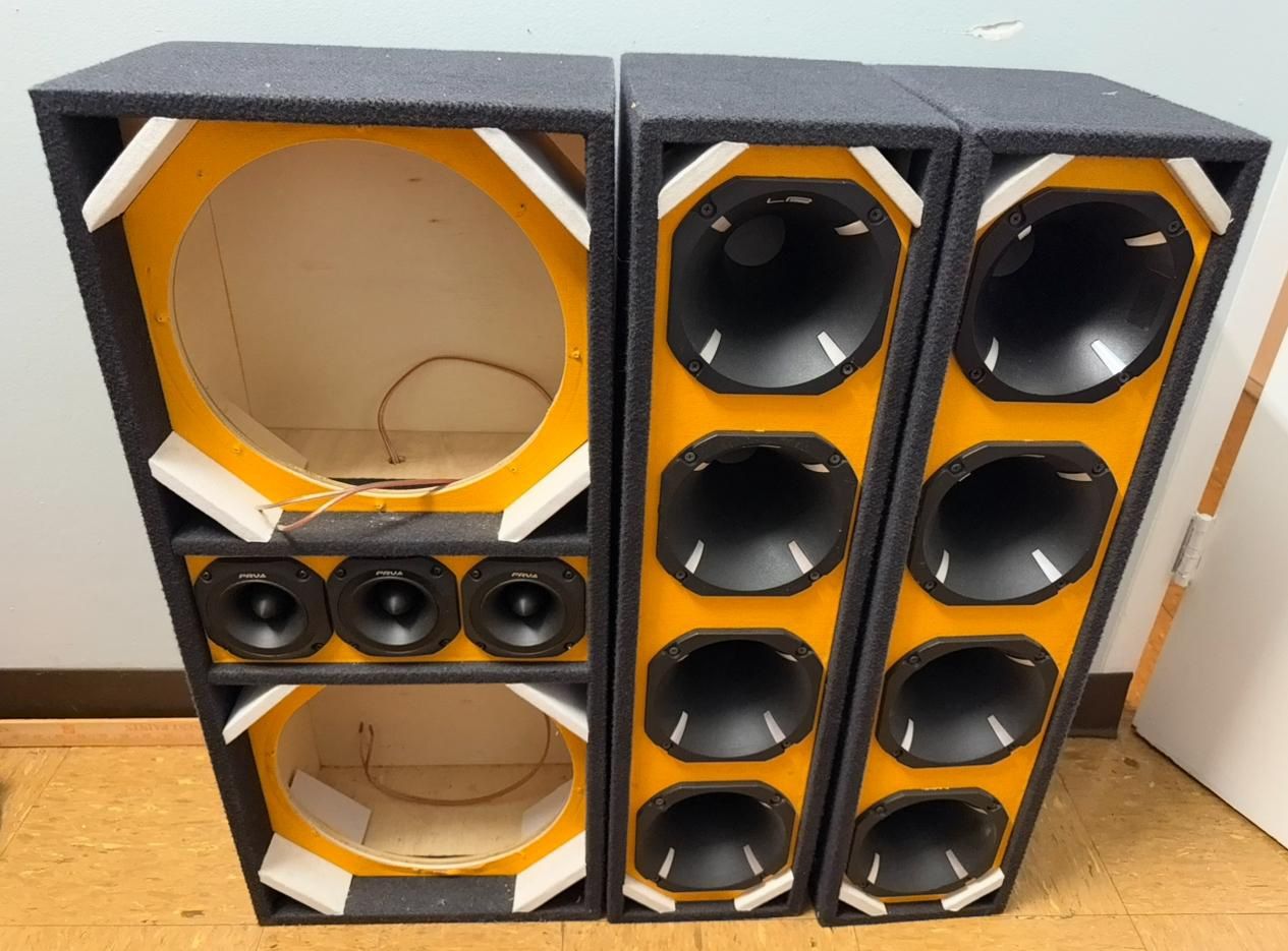 Chuchero, Drivers, And Amp