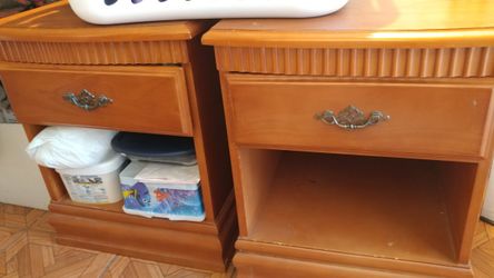 solid wood dressers night stands