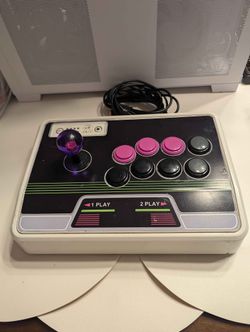 Mad Catz Street Fighter IV 4 Arcade Fight Stick Collectors Edition 