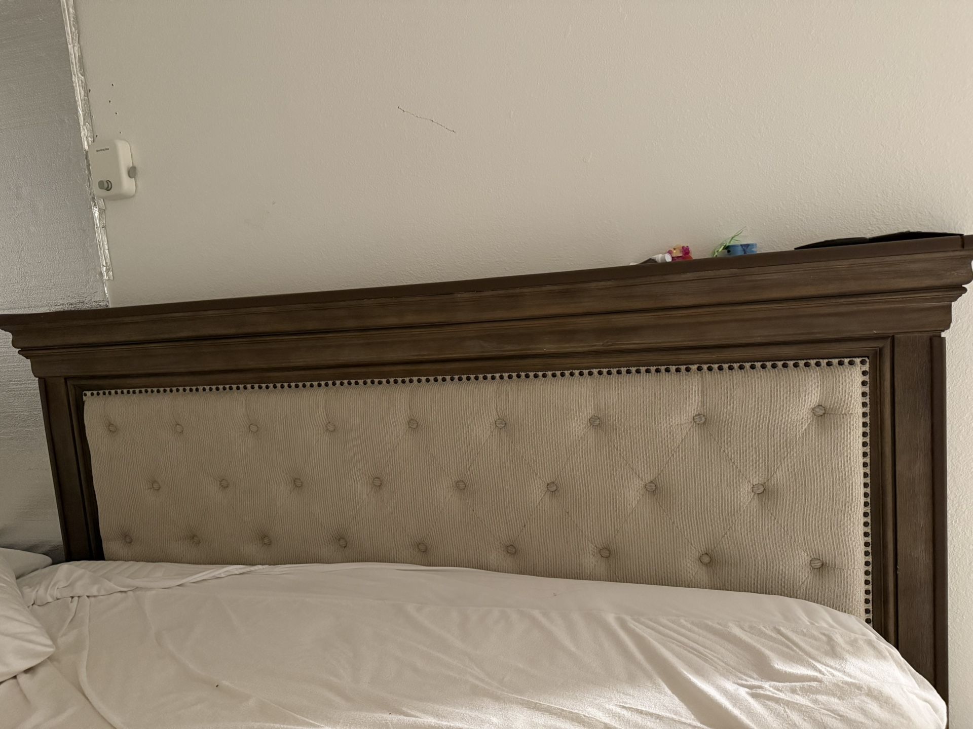Queen Bed Frame With Slats