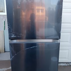 $$$$$  REFRIGERATOR SAMSUNG  LIKE NEW $$$$$$