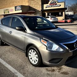 Nissan Versa 