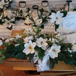 Magnolias Wedding Decor