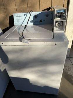 Coins Operated Comercial Washer Whirlpool 