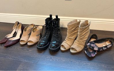 Women’s shoes size 8.5/9