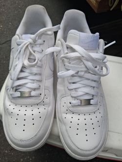 Zapatos  nike medida 9 $60 dolares