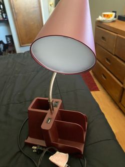 Desk lamp
