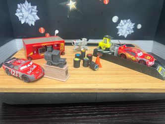 DISNEY PIXAR CARS ACCESORIES - read description