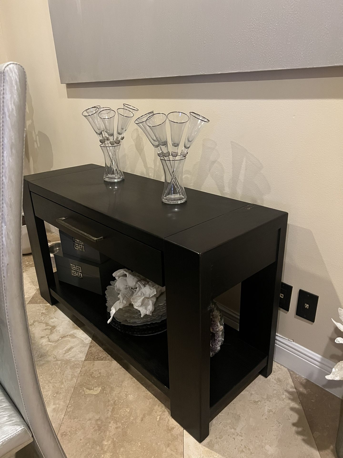 Sofa Entryway Table for Sale in Boca Raton, FL - OfferUp