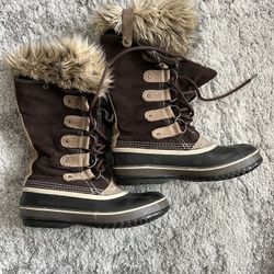 SOREL Women’s Size US 8 Waterproof Snow Boots Hand Crafted Natural Rubber Brown