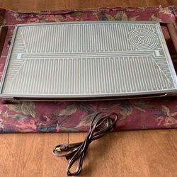 MCM  Salton Cosmopolitan H-140 Hotray Food Warmer