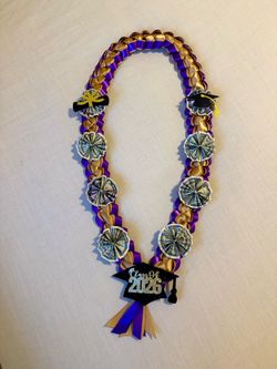 Custom Graduation Leis