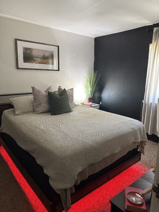 Queen Size Bed/bed Frame And Dresser Combo