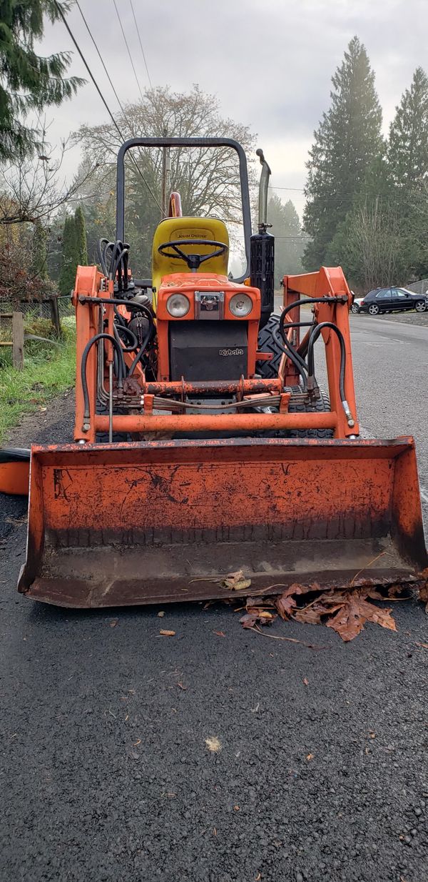 Kubota b7100 4x4 with front loader for Sale in Renton, WA OfferUp