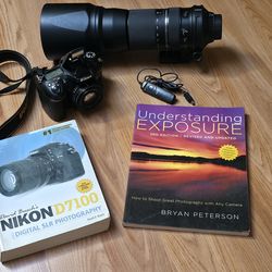 NIKON DSLR Camera Outfit - Like New