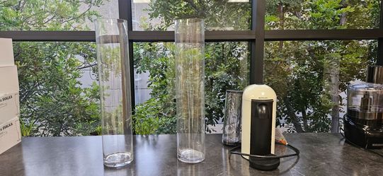 Plastic tall vessels