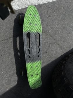 Halo 23” Skateboard 