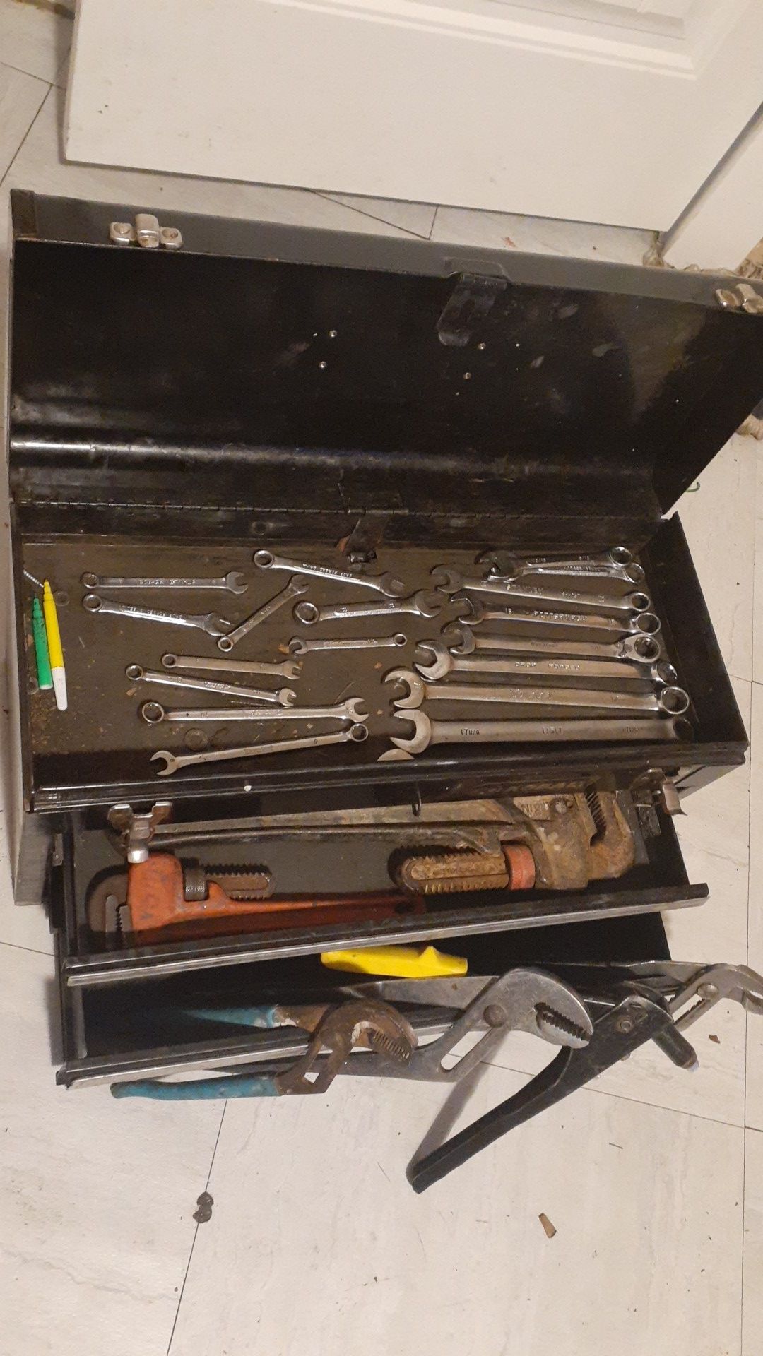 Kobalt tool box nd hand tool