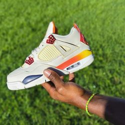  Jordan 4