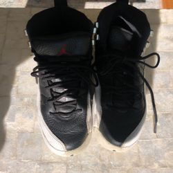 Jordan 12 Retro Playoff Sneakers