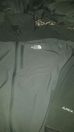 Large north face jacket apex