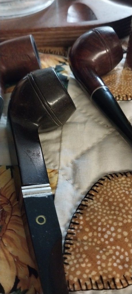 Very Nice Old Quality Pipe's