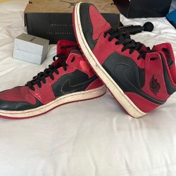 Jordan 1 Bred 