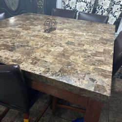 Table / Mesa 