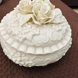 ANTIQUE VINTAGE JEWELRY CONTAINERS AND PERFUM BOTTLE PERFECT CONDITION ALL THREE 